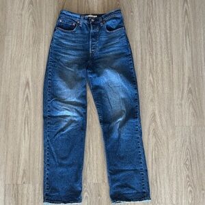 Levi's Women's Blue Ankle Jeans